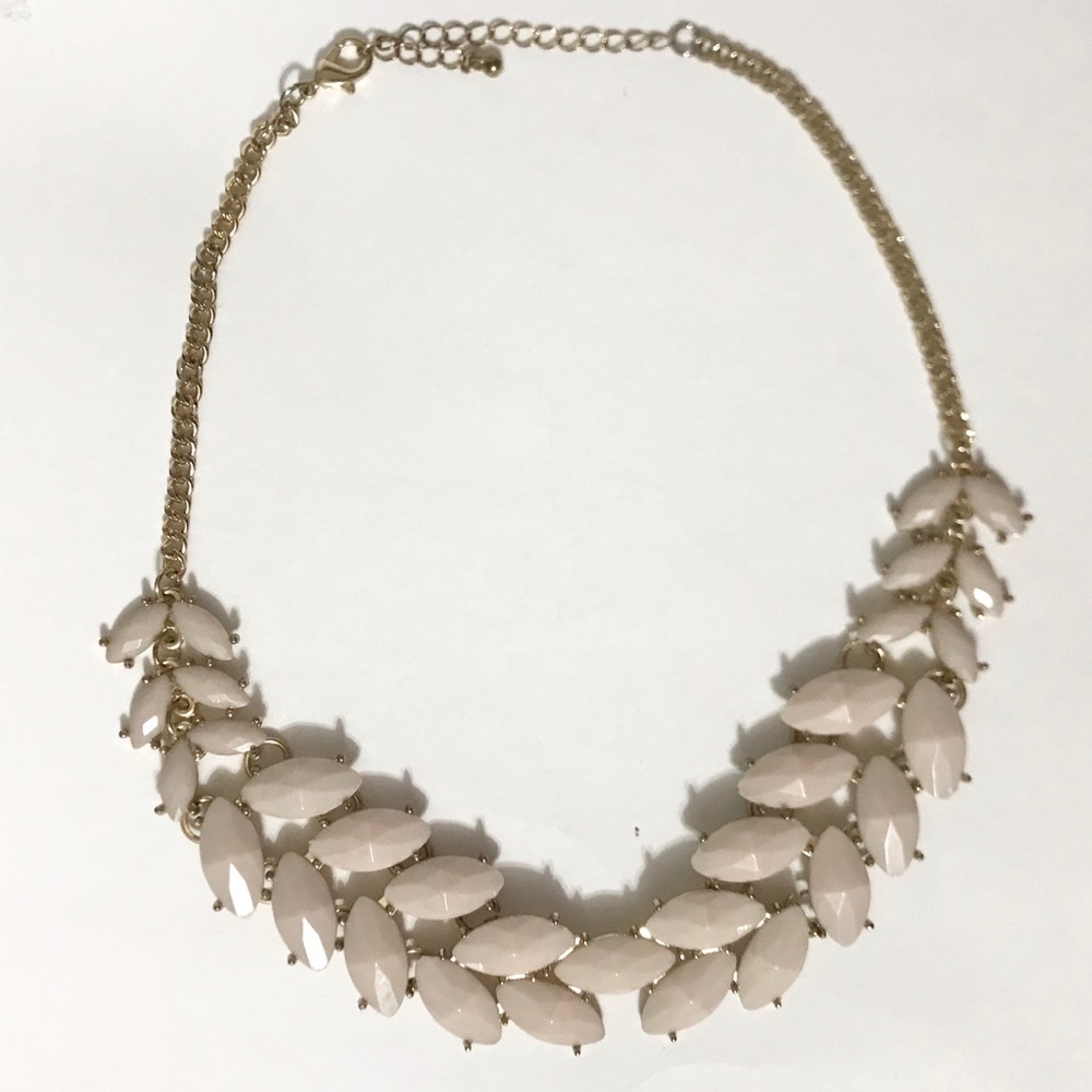 ✨2/$20 🪐 Statement Necklace
